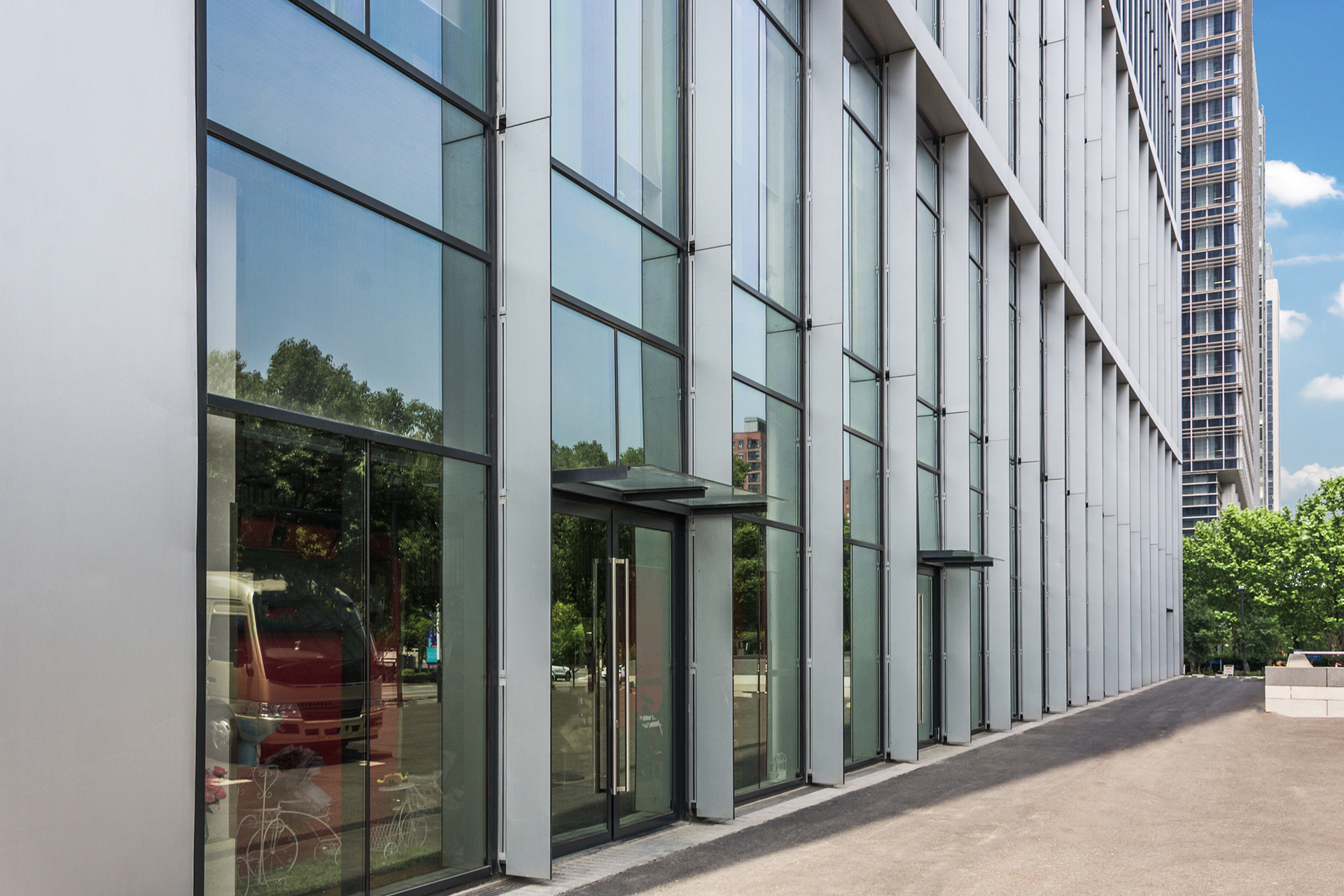 Power Wash Window Cleaning - JJM Commercial Cleaning